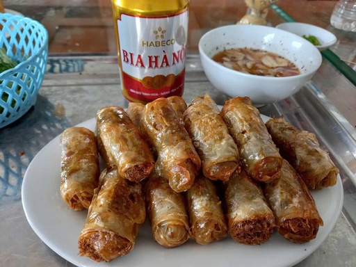 Nem Rươi Hà Tiến