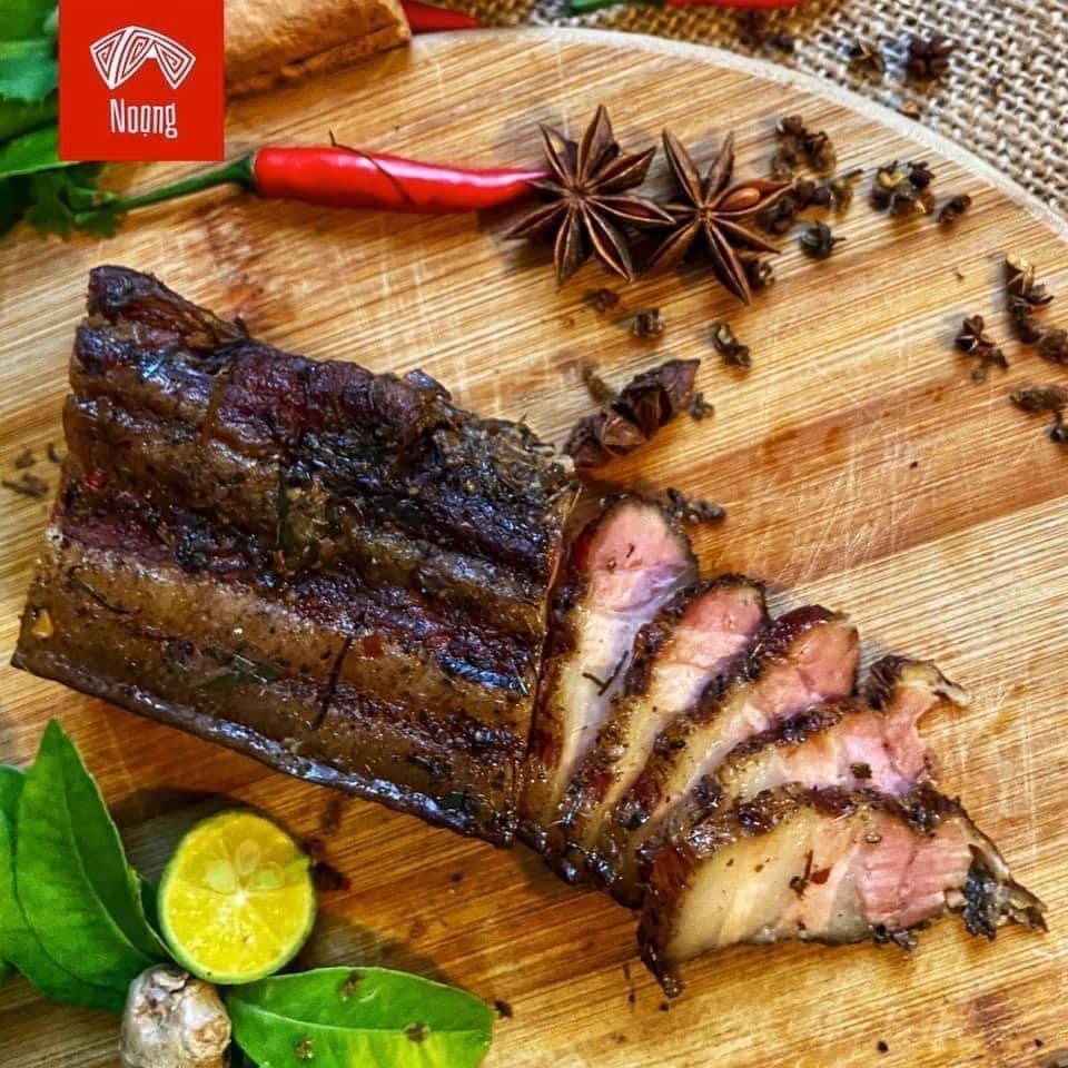Ba Chỉ Gác Bếp Gái Bản